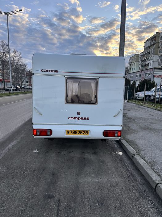 Каравана за двама+ малко дете