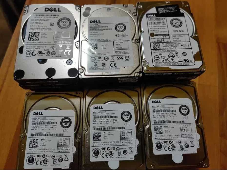 HDD SAS 2.5" 300Gb 10k pentru server Dell
