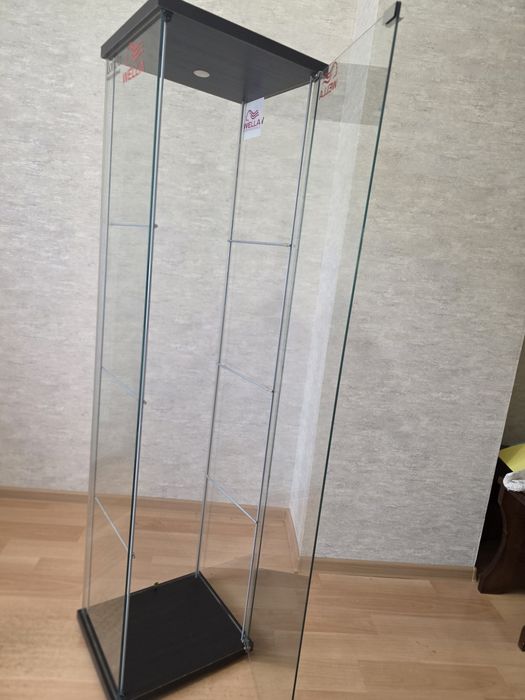 Продам стеклянный куб( ikea ).