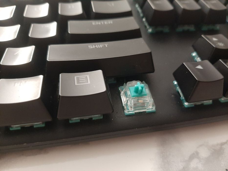 HyperX Alloy Origins RGB, switch HX Aqua - Tactile, soft NGENUITY