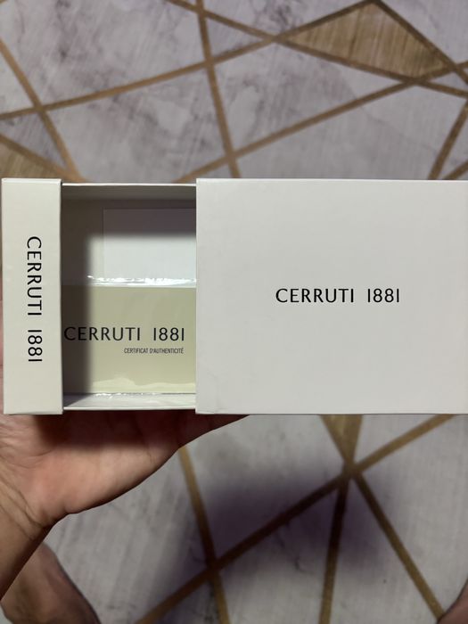 Кард холдер cerruti 1881 оригинал.