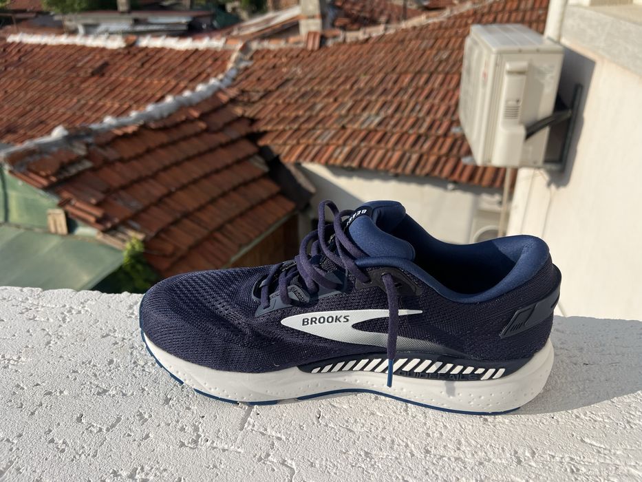 Brooks Beast 24 46.5