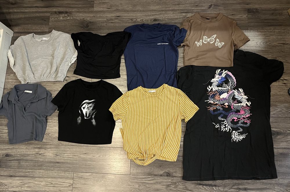 Различни тениски в S/М размери (Bershka, Cropp, Pull&Bear, Shein)