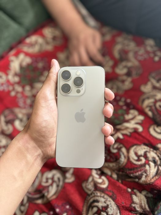Iphone 15 pro xolati yaxshi yechma ekran quyilgan arginal