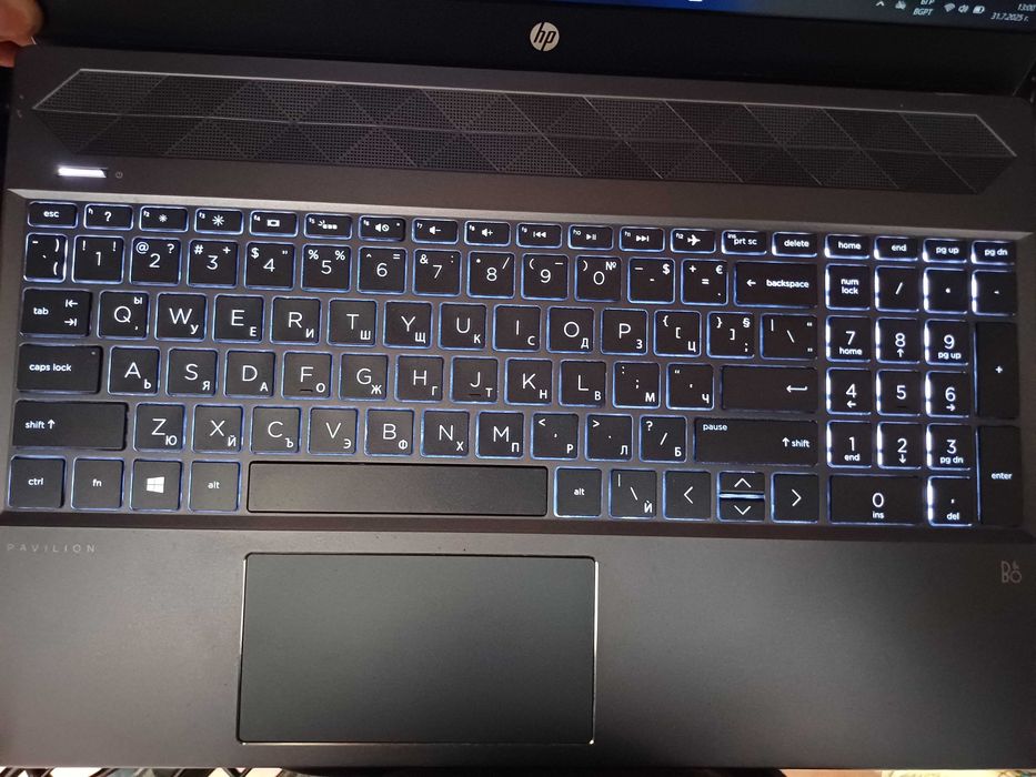 15.6' FHD IPS HP Core™ i5-8265U/256GB SSD/12GB RAM - отлична батерия