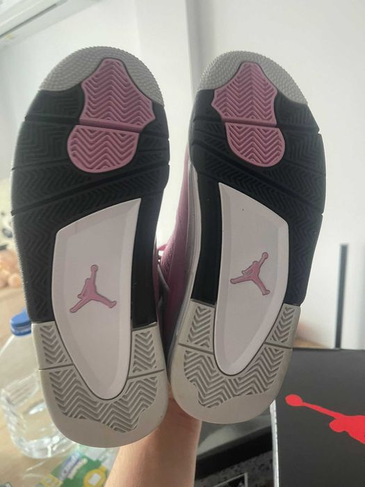 Jordan 4 Retro Orchid marimea 38