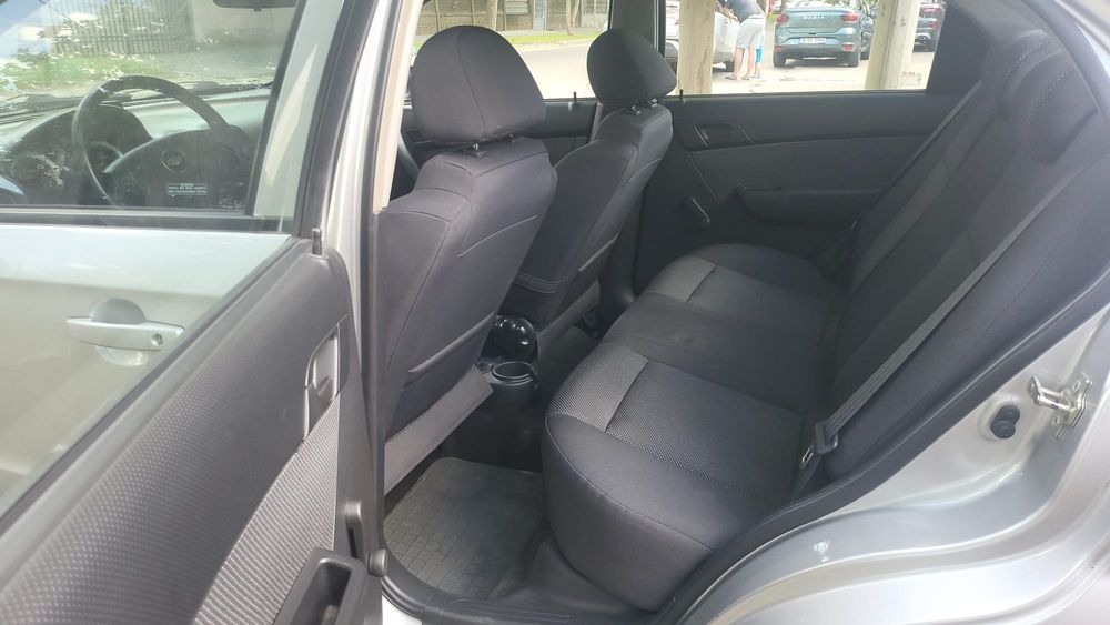 Vand CHEVROLET AVEO stare foarte buna - benzina