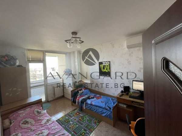 Продава се Тристаен апартамент в Пловдив, Тракия - 87 кв.м за 1525 €/кв.м - Снимка #5