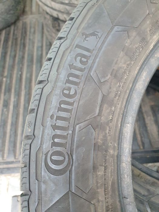 Гуми 215/60/16С Бусови