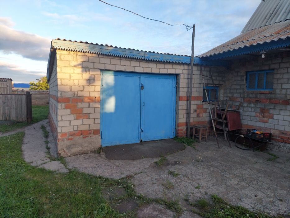 Продам дом п. Новоильиновка