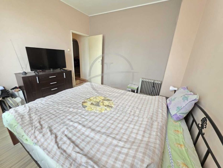 Продава се Многостаен апартамент в Пловдив, Кючук Париж - 100 кв.м за 966 €/кв.м - Снимка #8