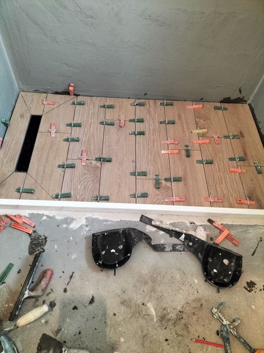 Ofer servicii în constructi