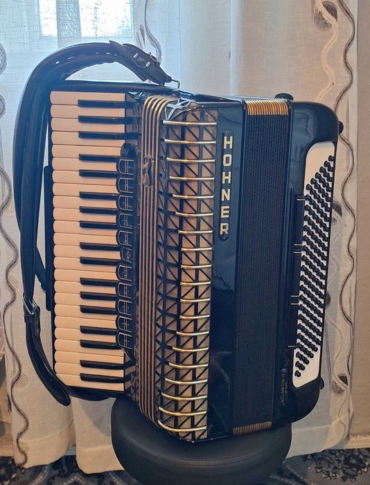 Acordeon Hohner Atlantic IV Deluxe - 120 Başi Suceava