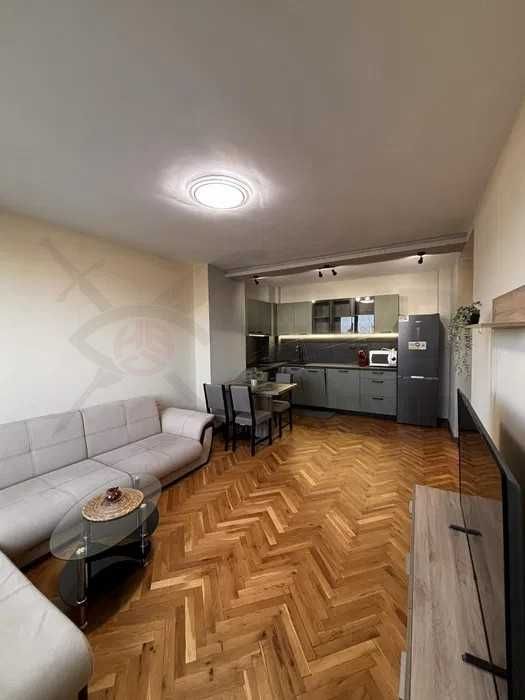 Дава се под наем Двустаен апартамент в Варна, Чайка - 48 кв.м за 598.23 € - Снимка #3