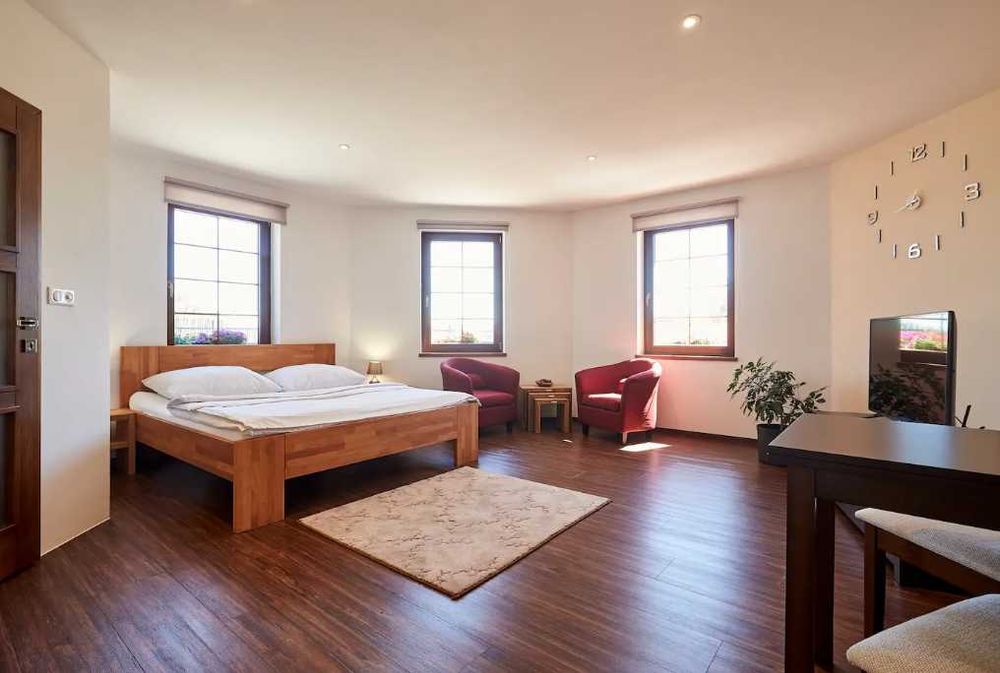 Дава се под наем Едностаен апартамент в Пловдив, Кючук Париж - 45 кв.м за 160 € - Снимка #1