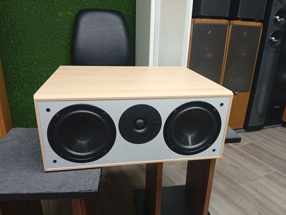 Център NUBERT nuBox CS-330