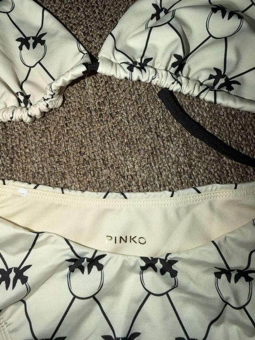 Нов бански Pinko