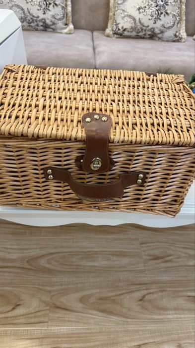 Продам корзину для пикника