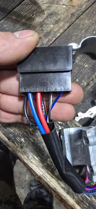 Продам контактную группу 2110