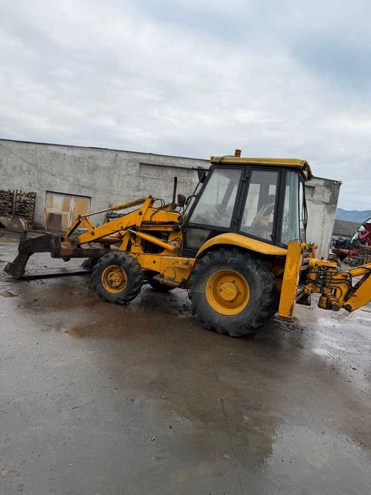 Dezmembrez buldoexcavator JCB 3CX 2002 – piese de schimb JCB