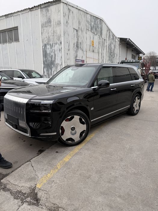 Zeekr 9x Ultra 70kwt, таййор