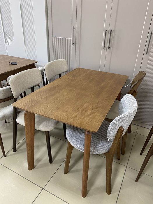 Продам кухонные столы и стулья