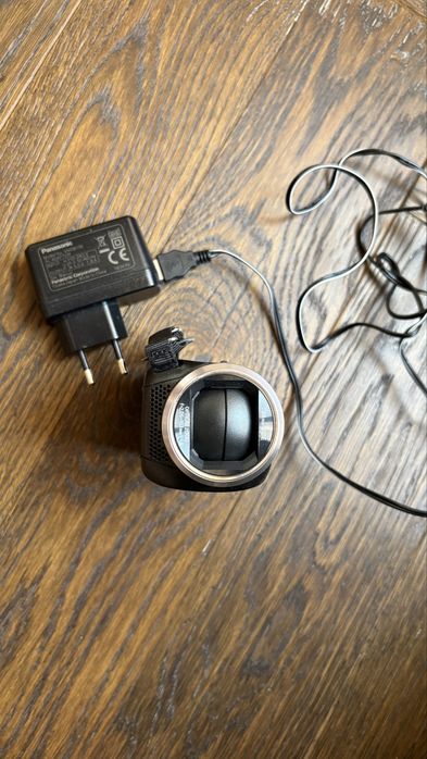 видеокамера Panasonic HC-V180