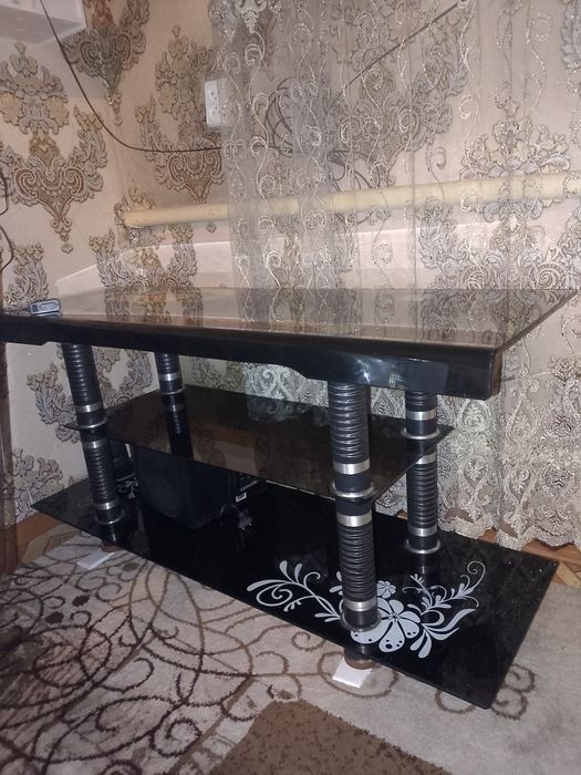 Тумбочка под телевизор