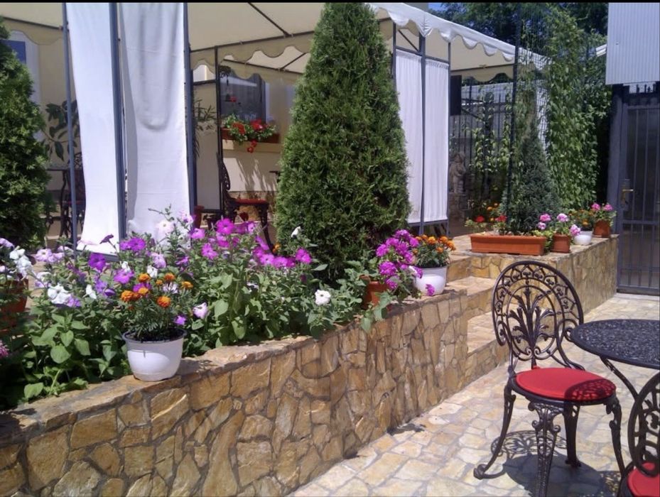 Inchriez Spatiu Comercial-Fosta Cafenea Gato Noble-Zona Centrala