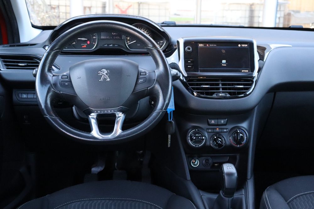 Peugeot 208! Încălzire în scaune!Rate!Garanție!