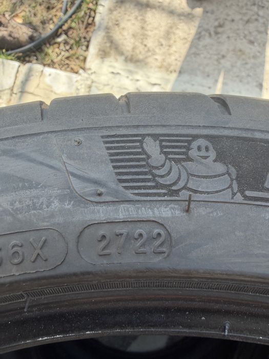 Michelin Pilot Sport 4