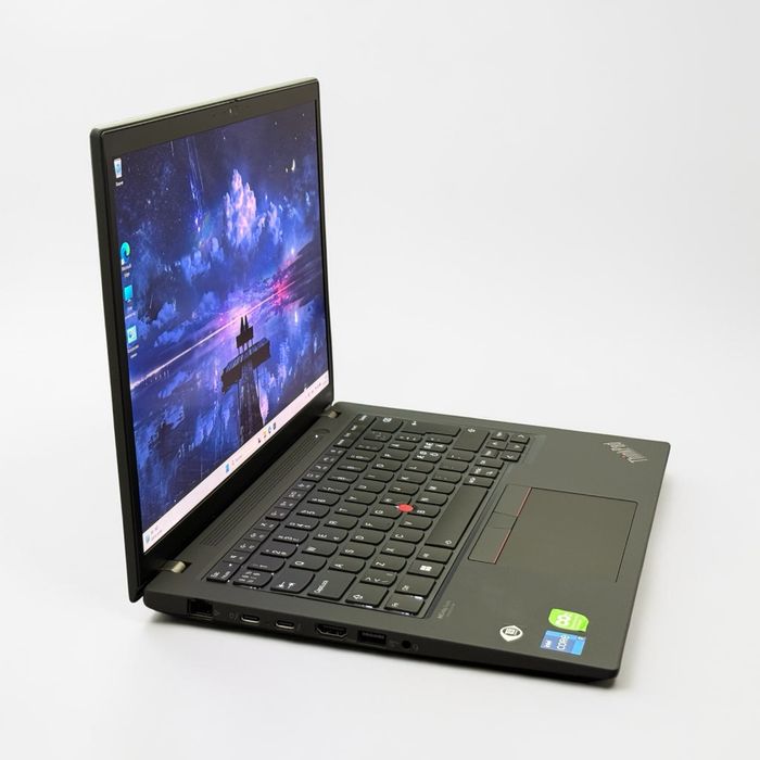 14’ FHD+IPS 500nits/i7-1360p/Thinkpad P14s g4/Nvidia RTX A500/32GB LPDDR5x/512GB SSD/Гаранция