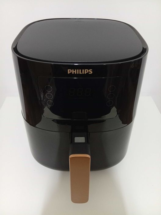 Еърфрайър Philips 5000 Series HD9255/80, 4.1L – WiFi, 13 функции, работи отлично