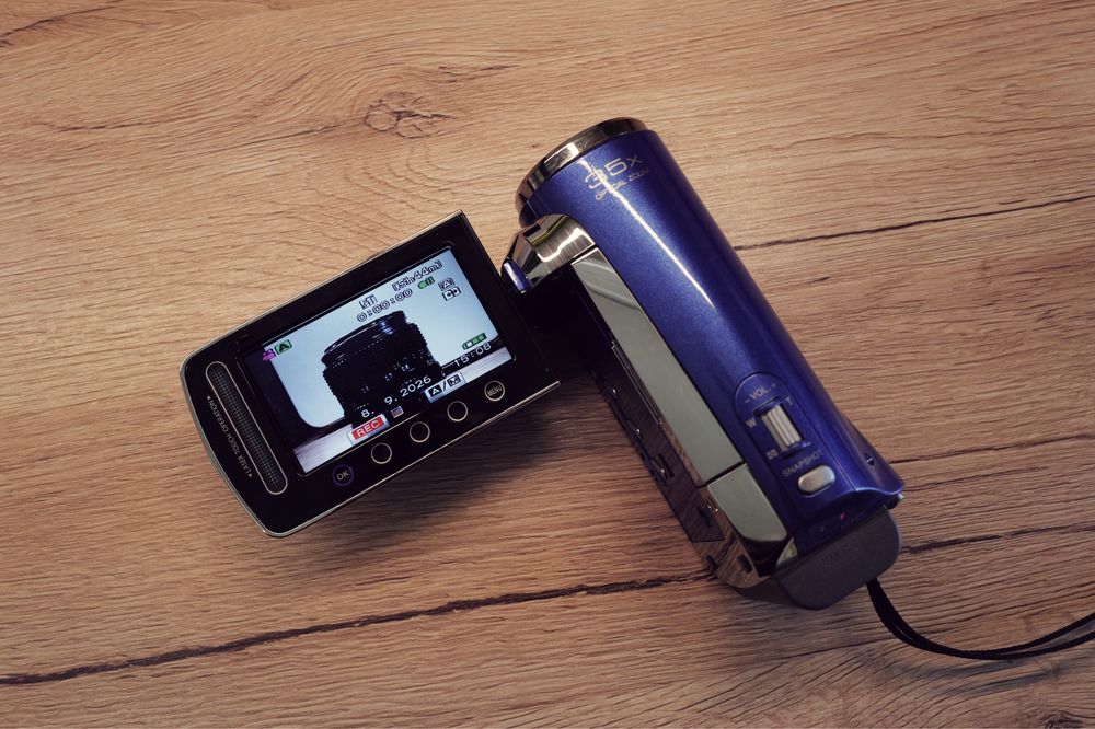 Camera handycam JVC Everio GZ-MS120AE video