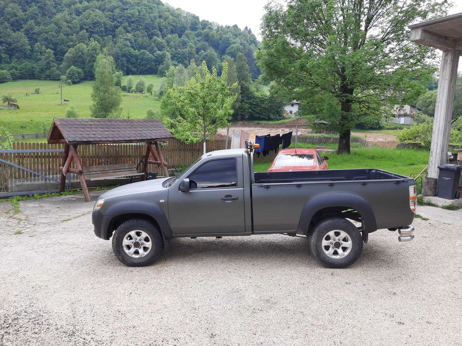 Mazda BT-50 2.5 Diesel / 140 Cai / 2008 . Impecabila.