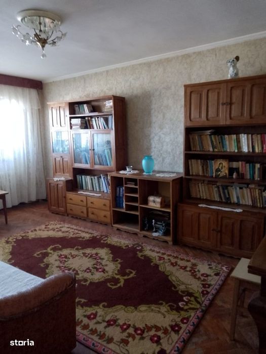 De Vanzare Apartament cu 3 camere Ghioceilor- Piata Concordia