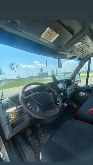 Vand camioneta basculabila Iveco Daily 2.3