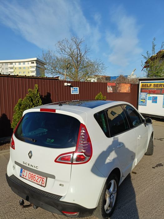 Renault Megane Scenic Full 15