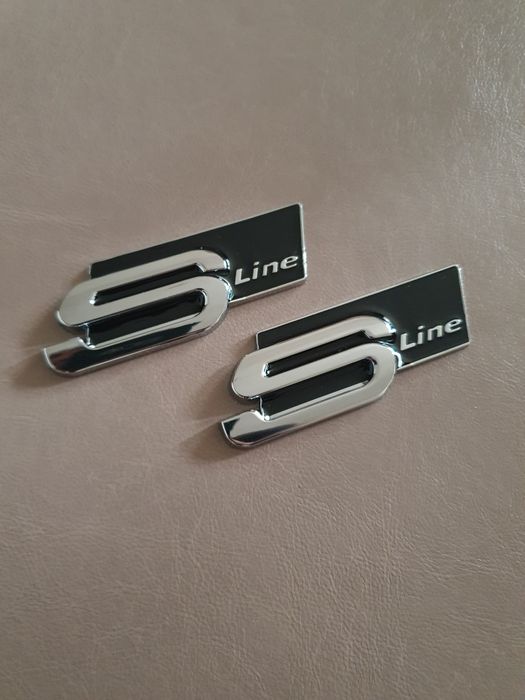 Метални емблеми S line и гумени подложки Audi