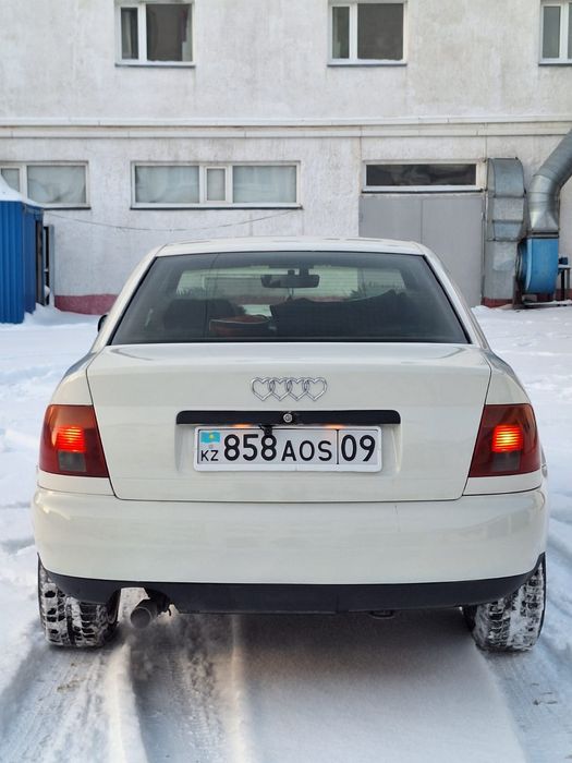 Продаю ауди а4 б5