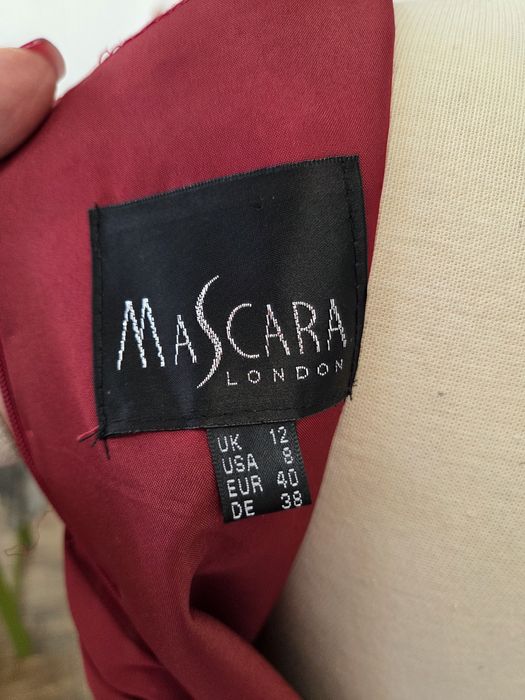 Елегантна рокля на Mascara London