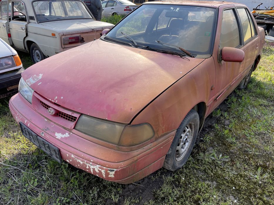 Hyundai Pony 1.3i 72hp На Части