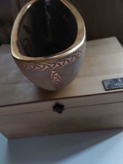 Декоративна купа, Paşabahçe luxury ottomans, ръчно рисувана