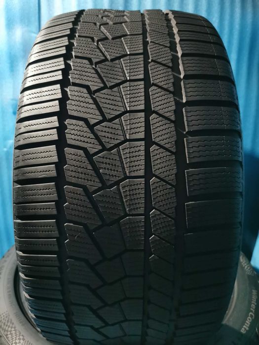 245/40 R19 - 275/35 R19 - continental runflat m+s 4 bucati 2 marimi