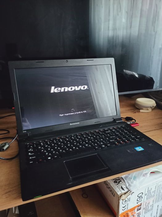 Продам  ноутбук lenovo
