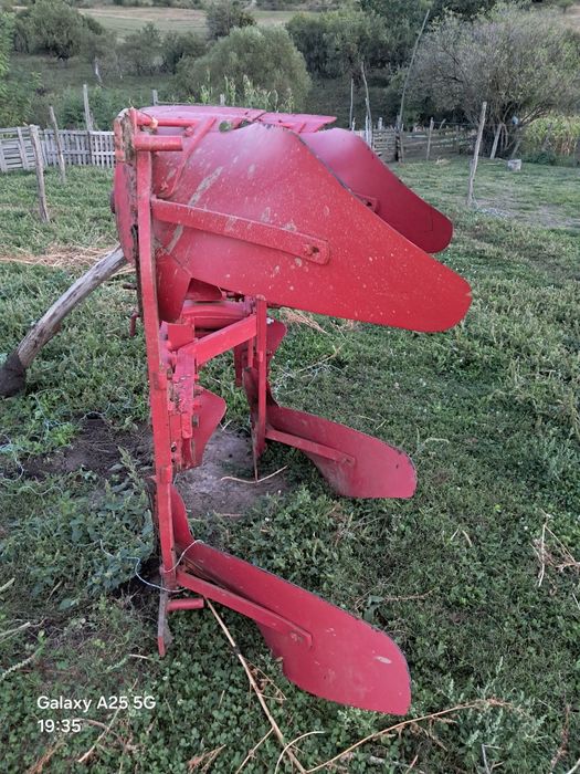 Plug de vânzare  .