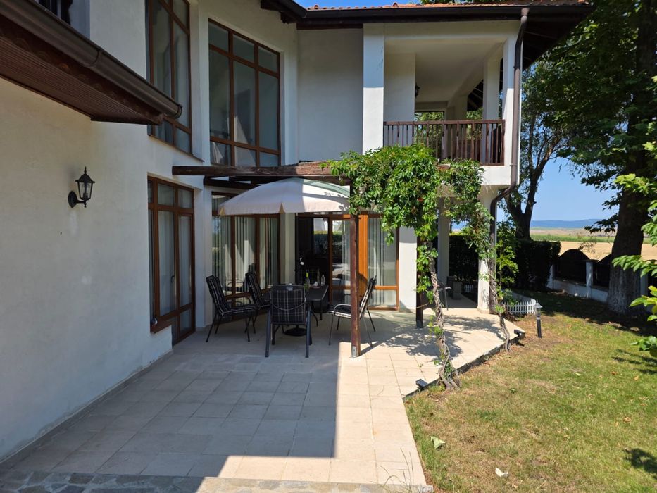 Продава се Къща в Каблешково - 160 кв.м за 1500 €/кв.м - Снимка #1