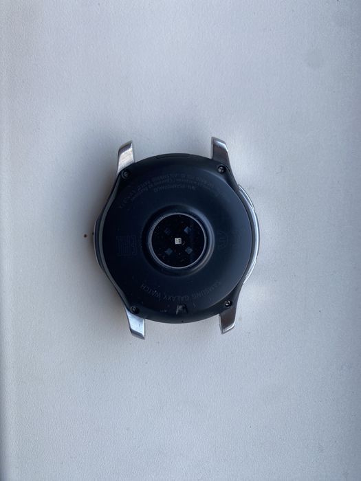 Samsung galaxy SM-R800 smartwatch