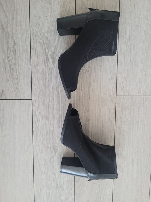 Sandale firma CCC marime 37