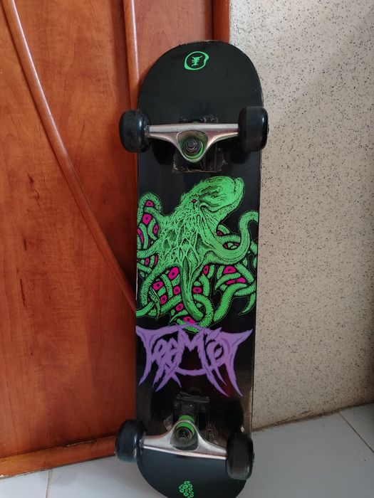 Скейтборд продается